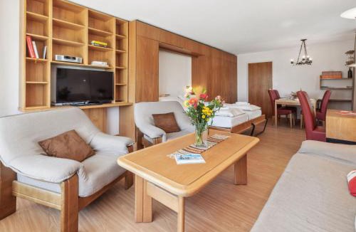 Arosa Apartment | Apartment Promenade Apt 001 by Interhome