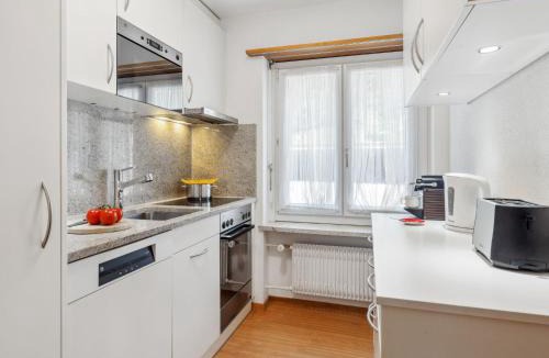 Arosa Apartment | Apartment Promenade Apt 001 by Interhome
