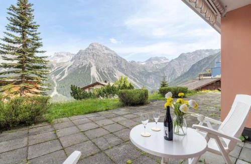 Arosa Apartment | Apartment Promenade Apt 009 by Interhome