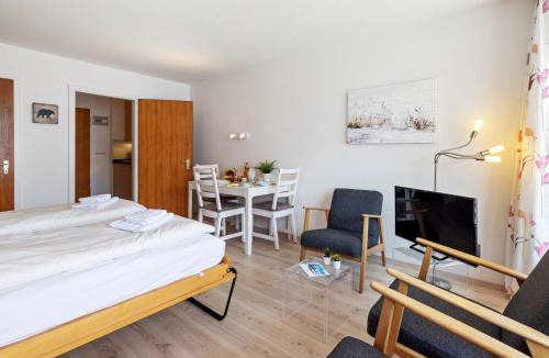 Arosa Apartment | Apartment Promenade Apt 109 by Interhome