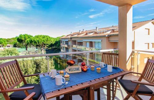 Pals Apartment | Apartment Puigsaguilla Confort & Relax by Interhome