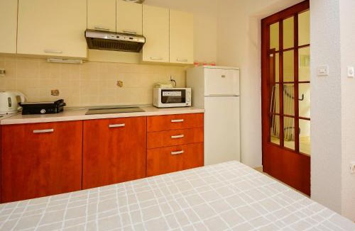 Sveti Filip i Jakov Apartment | Apartment Pusa by Interhome