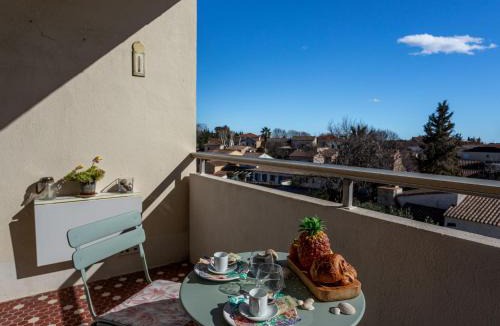 Lunel Apartment | Apartment Résidence les Roses by Interhome