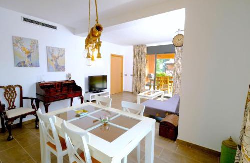 Bonmont Terres Noves Apartment | Apartment Rabassades by Interhome
