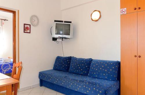 Sveti Vid Dobrinjski Apartment | Apartment Radmila-2 by Interhome