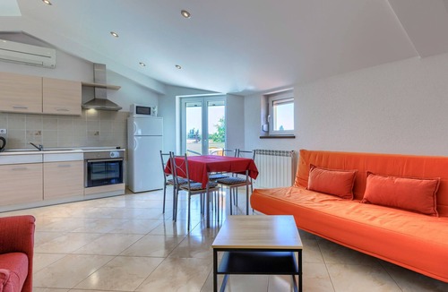 Cancini Apartment | Apartment Rajić by Interhome