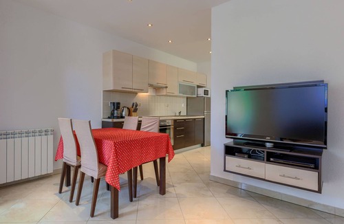 Cancini Apartment | Apartment Rajić by Interhome