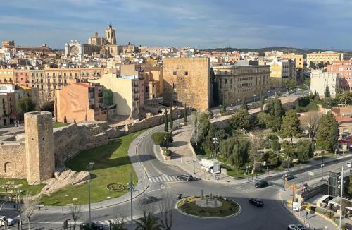 Tarragona Apartment | Apartment Rambla Tarragona Free parking