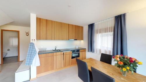 Zuoz Apartment | Apartment Randurel