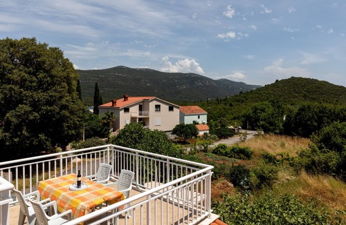 Hodilje Apartment | Apartment Relax Ston - Two Bedroom Apartment with Terrace