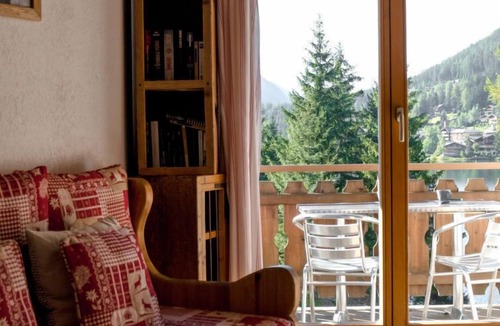 Champex-Lac Apartment | Apartment Renaissance 15 in Champex - 3 persons, 1 bedrooms