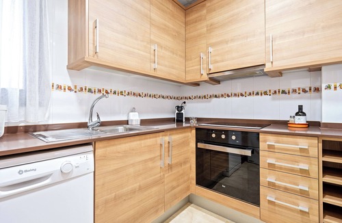 El Perello Apartment | Apartment 'Repos Mar I Muntanya' with Mountain View, Wi-Fi and Air Conditioning