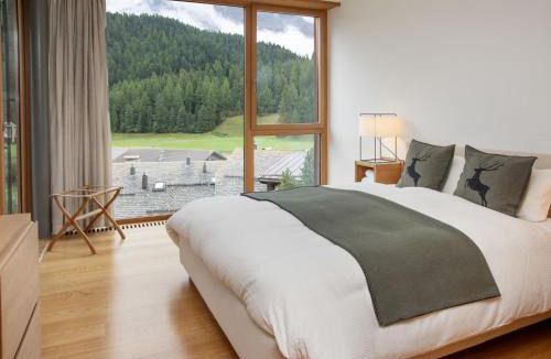 Celerina-Schlarigna Apartment | Apartment Residenz Cresta Kulm B26 by Interhome