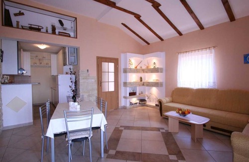 Polje Apartment | Apartment Rogic-Polje (35983-A1)