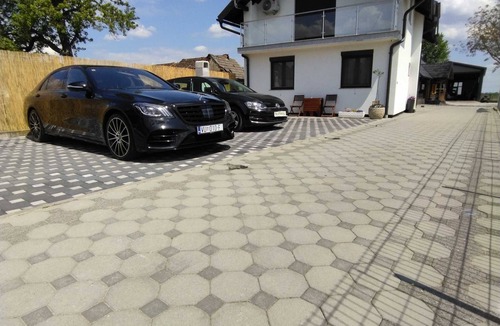 Kraljevec Sesvetski Apartment | Apartment Roki