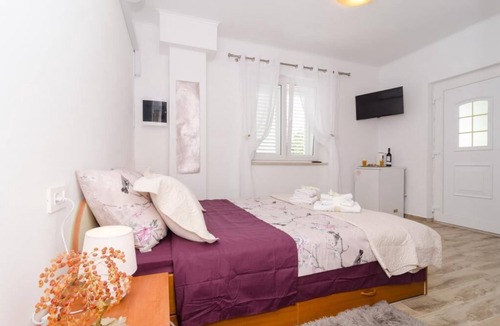 Gorica House | Apartment & Room Lady O - Double Room with Terrace