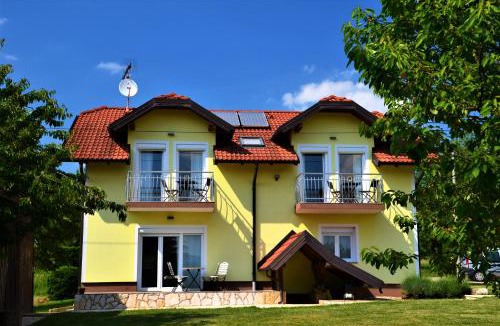 Dreznik Grad House | Apartment & Rooms Arija