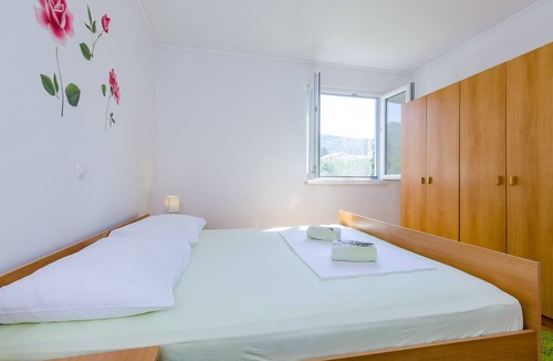 Banici House | Apartment & Rooms Maždin - Triple Room with Mountain View (Soba Standard)