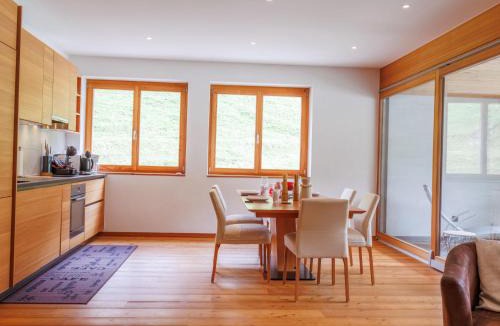 Noveli Apartment | Apartment Rosablanche E 108 by Interhome
