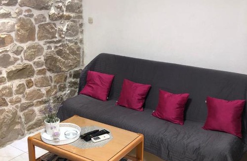 Kastel Stafilic Apartment | Apartment Roso