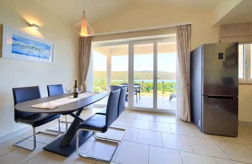 Kornic Apartment | Apartment ROYAL 2 with pool and jacuzzi