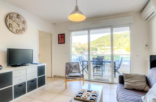 Carqueiranne Apartment | Apartment Royal Rivage-2 by Interhome