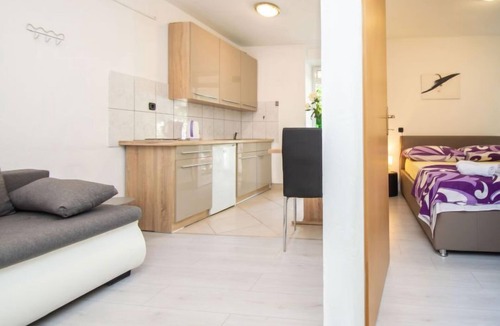 Zaton Apartment | Apartment Ruža by Interhome