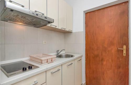 Pokrivenik Apartment | Apartment Rubin-12 by Interhome