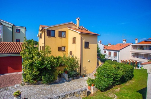 Brulo Apartment | Apartment Ruzica No.3 A4 with Balcony