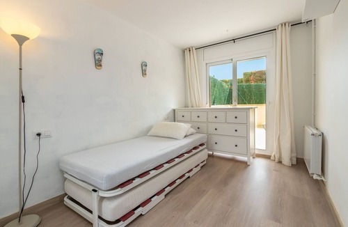 S'Agaro Apartment | Apartment "Sagarona Beach" with Shared Pool & A/C
