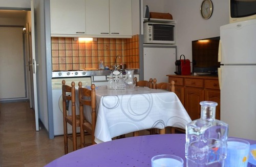 Saint-Cyprien Plage Apartment | Apartment Saint-Cyprien, 1 bedroom, 6 persons