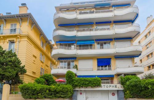 Saint Maurice Apartment | Apartment Saint Christophe by Interhome