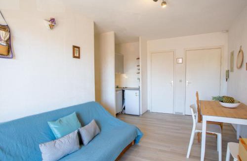 Le Lavandou Apartment | Apartment Saint James-9 by Interhome