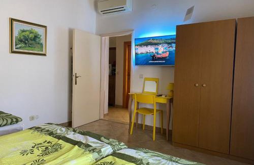 Babin Kuk Apartment | Apartment Sandra FREE PRIVATE PARKING