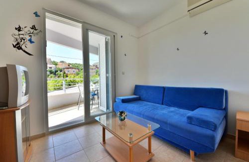 Ribarica Apartment | Apartment Sani-3 by Interhome