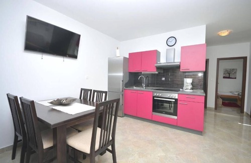 Podglavica Apartment | Apartment Sanja (57621-A1) - Rogoznica
