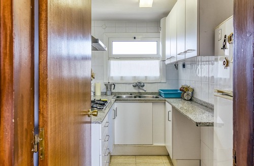 Sant Antoni de Calonge Apartment | Apartment 'Sant Antoni' with Sea View, Shared Pool and Wi-Fi