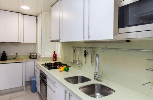 La Bordeta Apartment | Apartment Sants-Montjuic Rambla Badal by Interhome