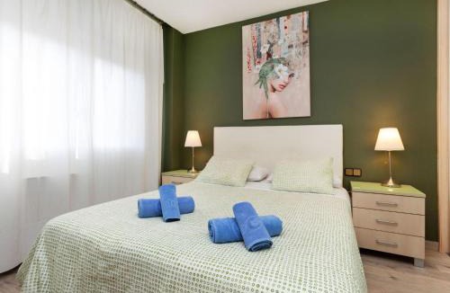 La Bordeta Apartment | Apartment Sants-Montjuic Rambla Badal by Interhome