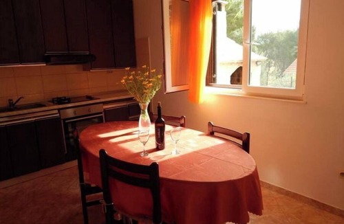 Cove Osibova (Milna) Apartment | Apartment Sara in Osibova Bay