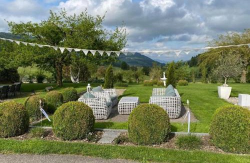 Gansbrunnen Apartment | Apartment Schafmatthof 1 Obergeschoss by Interhome