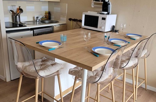 Fort-Mahon-Plage Apartment | APARTMENT SEA VIEW FORT MAHON BEACH 50 M FROM THE BEACH