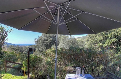 Cargese Apartment | Apartment * sea view in the heart of the Corsican maquis, 5 mm from the beach