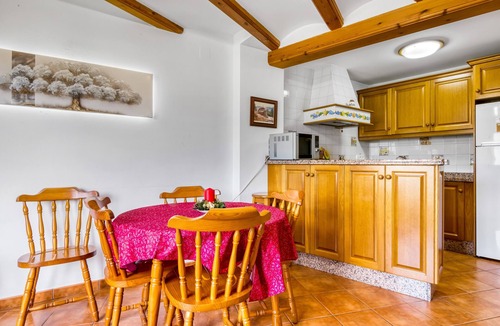 Orba Apartment | Apartment 'Segaria' with Mountain View, Wi-Fi and Air Conditioning