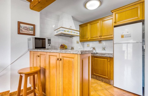 Orba Apartment | Apartment 'Segaria' with Mountain View, Wi-Fi and Air Conditioning