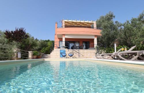 Poljana Apartment | Apartment Serenity with Private Pool Near the Beach