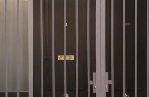 Moscardo Apartment | Apartment Shibari by Justine Apartments