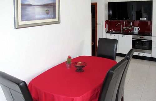 Mali Ston Apartment | Apartment Siga by Interhome