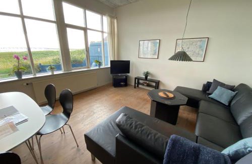 Nyborg Apartment | Apartment Skaerven Beachfront Wohnung D by Interhome