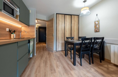 Saint-Lary-Soulan Apartment | Apartment sleeps 4 Immediate access - cable car - thermal baths - town center